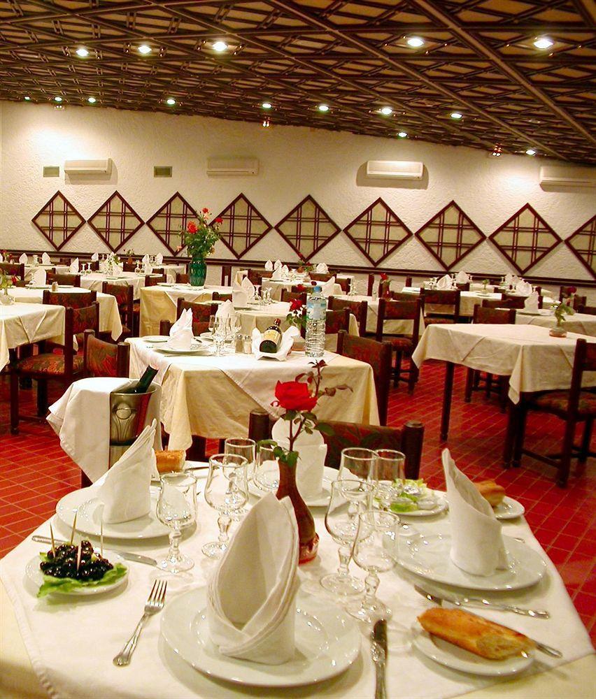 Hotel Moulay Yacoub Buitenkant foto