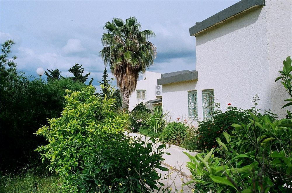 Hotel Moulay Yacoub Buitenkant foto